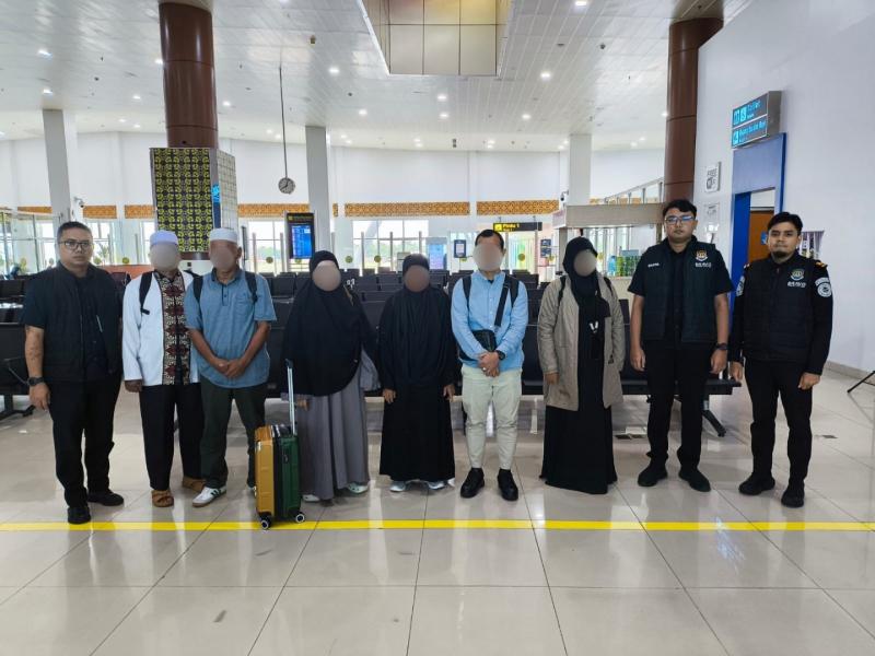 Kantor Imigrasi Pekanbaru Menunda Keberangkatan Enam Calon Jemaah Haji Nonprosedural