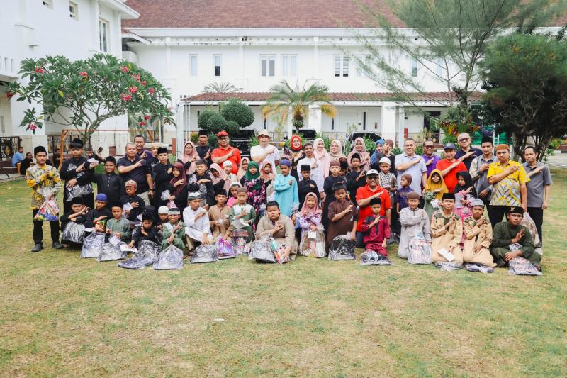 Ceria Anak-Anak Panti Rayakan Kemerdekaan HUT RI di PTPN IV Regional III