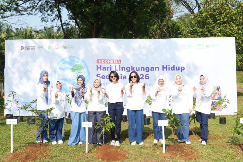 Turun Tangan Selamatkan Lingkungan, PTPN IV dan Ikatan Istri Perkebunan Gencarkan Tanam Pohon