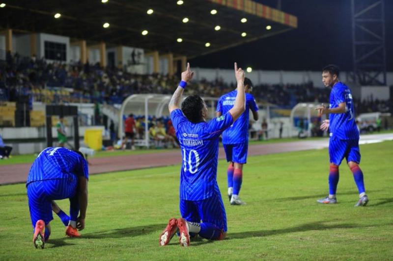 Tekuk Persekat 4-2, PSPS Aman di Liga 2