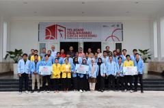 PTPN IV Regional III Guyur Beasiswa Ratusan Juta Rupiah kepada Mahasiswa Berprestasi Riau