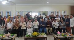 Santap Nasi Kuning Bersama Warnai HPN ke 78, Keta PWI Riau: Refleksi Diri Insan Pers