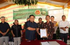 PTPN IV Regional 7 Dukung Peremajaan Sawit Rakyat