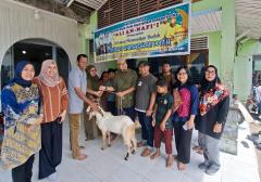 Tahun Kedua Berkurban, APSAI Pekanbaru Serahkan Kambing ke Panti Asuhan Ali An-Nafi’i