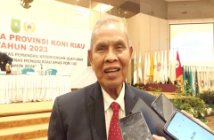 Iskandar Hoesin Ingin Tim Sepak Takraw Riau Sapu Bersih Semua Medali Emas Porwil XI