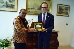 Gubri Edy Nasution Perjuangkan Anggaran Lingkungan ke Kedutaan Inggris