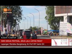 HARI KEDUA FESTIVAL, ARUS LALU LINTAS PADAT