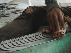 Sentuhan PTPN IV PalmCo Dongkrak Produksi Pandai Besi di Kampar