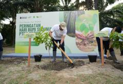 PTPN IV PalmCo Targetkan Tanam 50.000 Pohon, Perkuat Komitmen Lingkungan di Hari Bumi