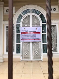 Penyelidikan Kasus SPPD Fiktif, Polda Riau Segel Rumah Muflihun