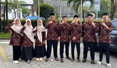 8 Santri Ponpes Darul Fatah Kampar Utara Ikuti Lomba di MTQ XLIII Riau 2025 di Bengkalis