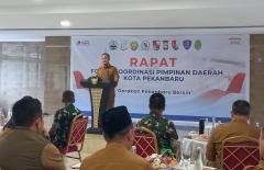 Antisipasi Bencana Hidrometeorologi, Wako Pekanbaru Minta Warga Tak Bepergian