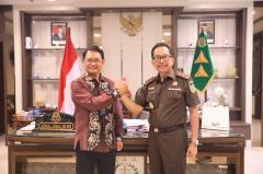 Pererat Silaturahmi dan Kerjasama, Kajati Riau Apresiasi PLN Tingkatkan Koordinasi Kelistrikan 