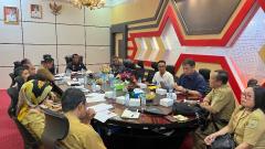 Audiensi Regional Management PTPN IV Regional V dengan Pj Bupati Sanggau